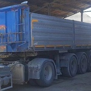 foto 35t/7m tipper semitrailer Schwarzmueller alu+hardox